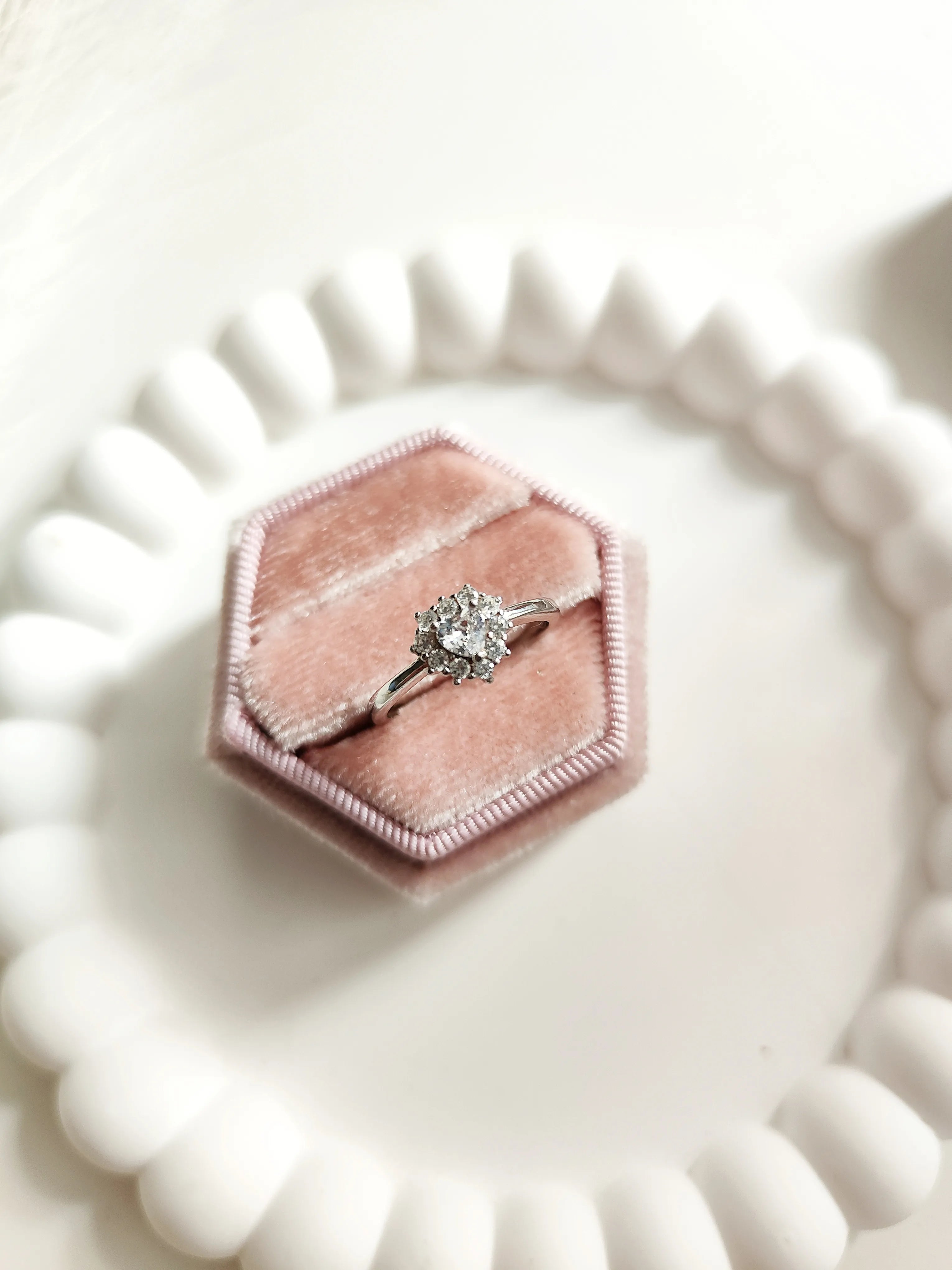 Anello Cuore e Contorno