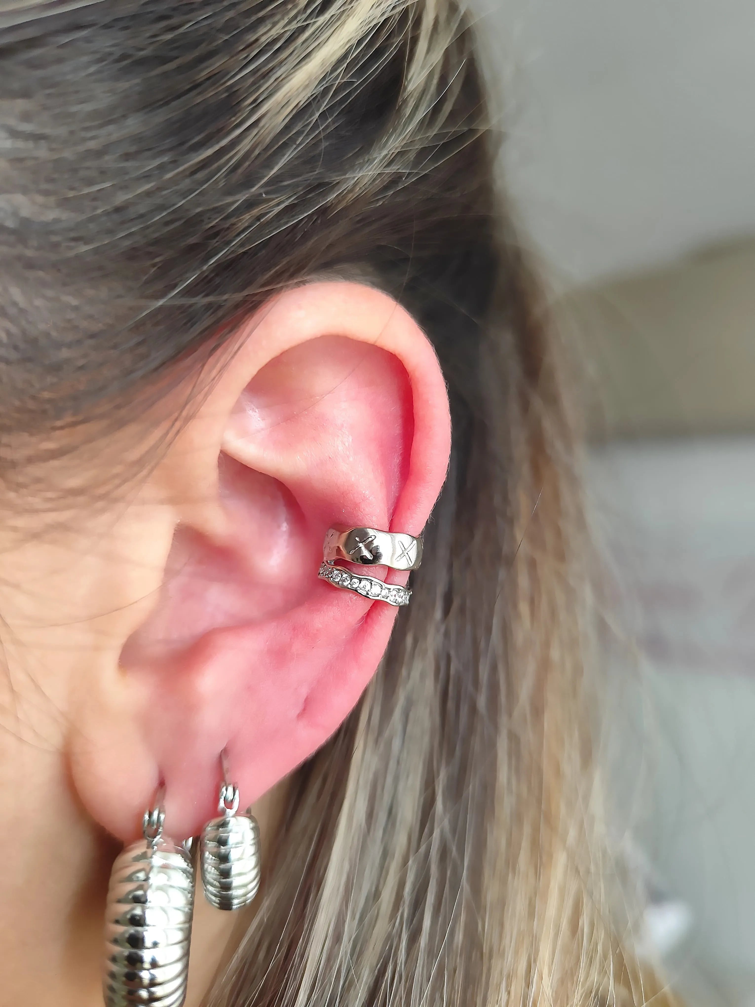 Earcuff vibe