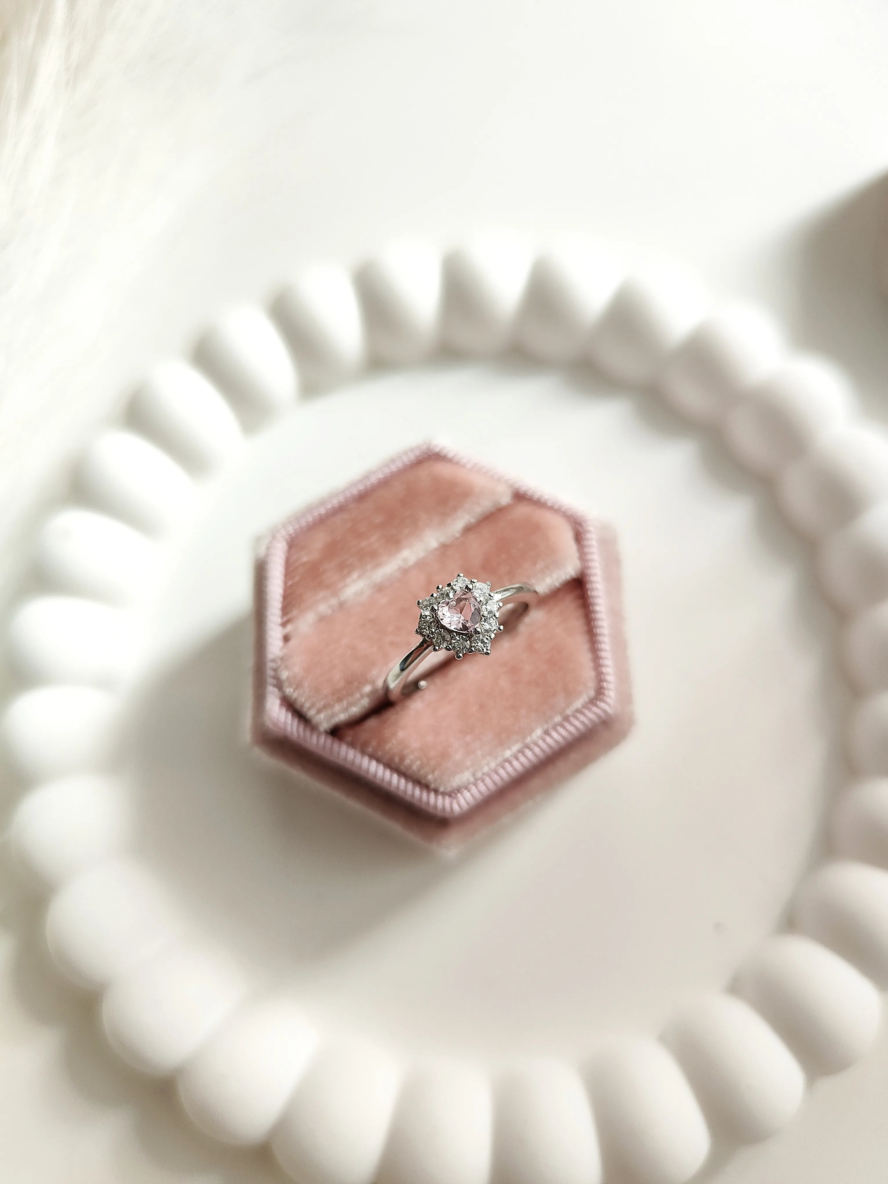 Anello Cuore e Contorno