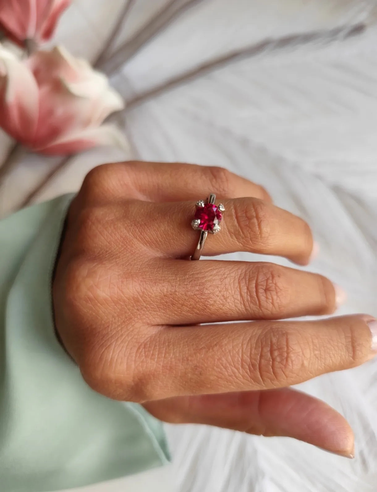 Anello Solitario Rosso