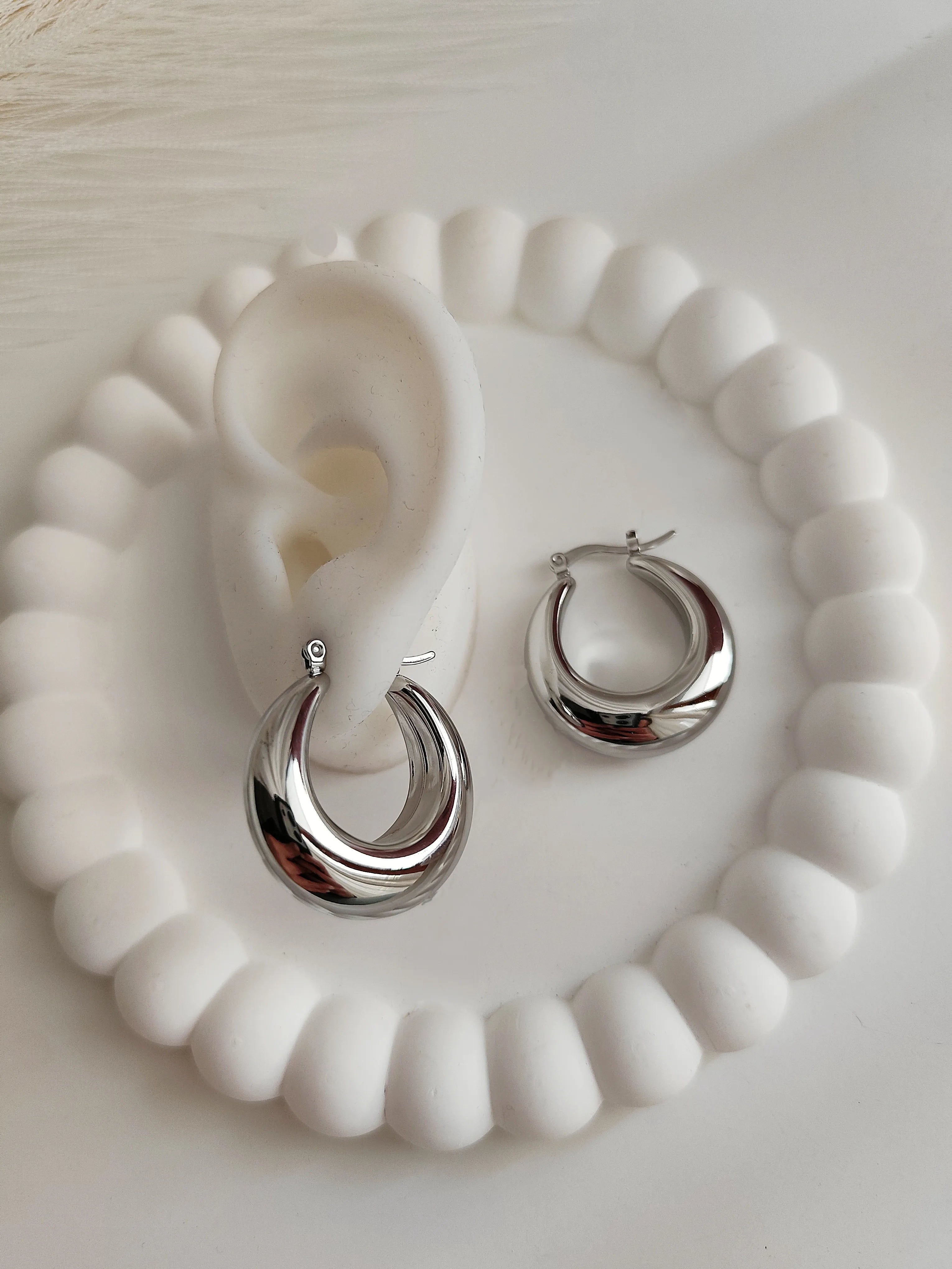 Orecchini Curves