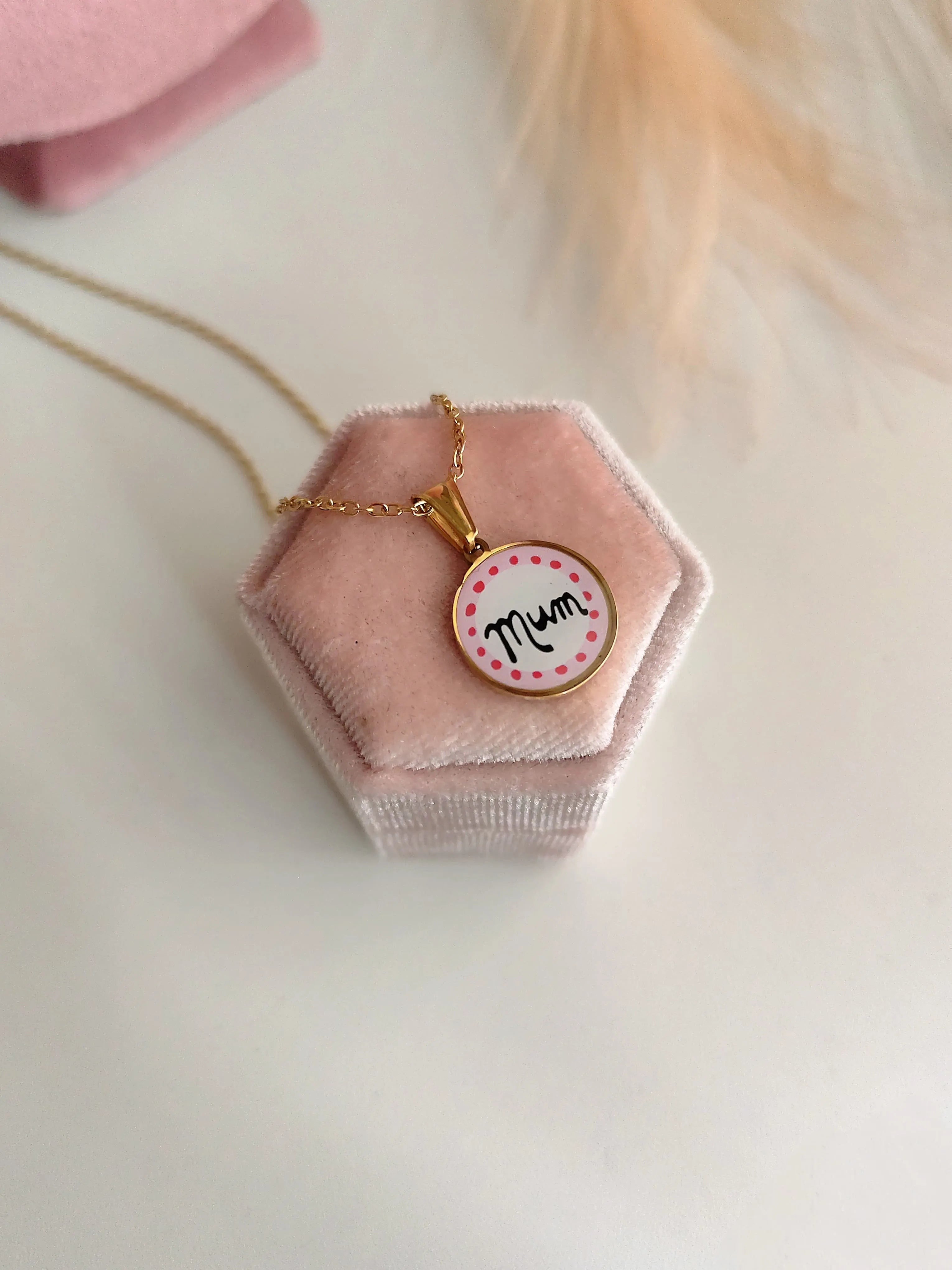 Collana Madleine